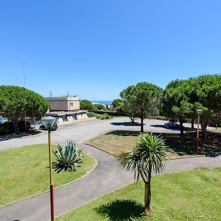Le palais de la méditerranée Saint-Pierre-la-Mer  Extérieur photo